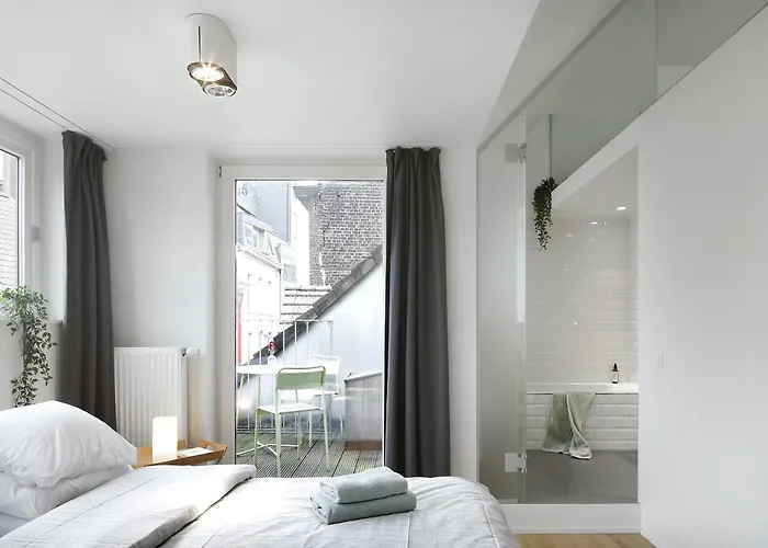 Alphabed & Bike Guest house