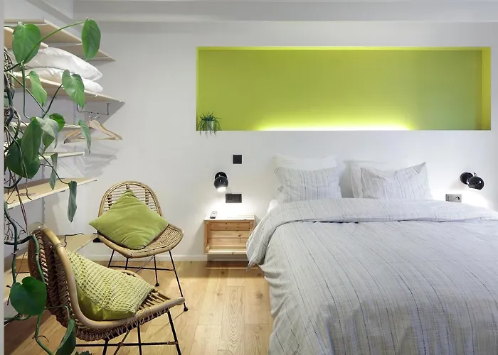 Alphabed & Bike Guest house