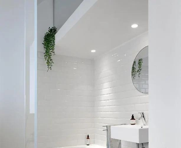 Alphabed & Bike Guest house 3*